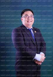 Encik Theng Jie Wey (Nicholas)